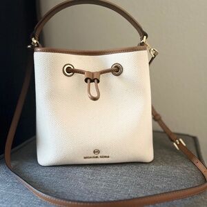 Michael Kors Medium Suri Crossbody Bag